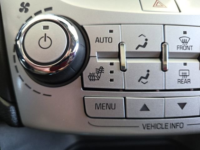 Used 2017 Chevrolet Equinox LT image 9