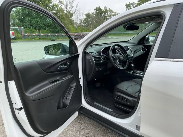 Used 2021 Chevrolet Equinox Premier AWD/4WD image 15