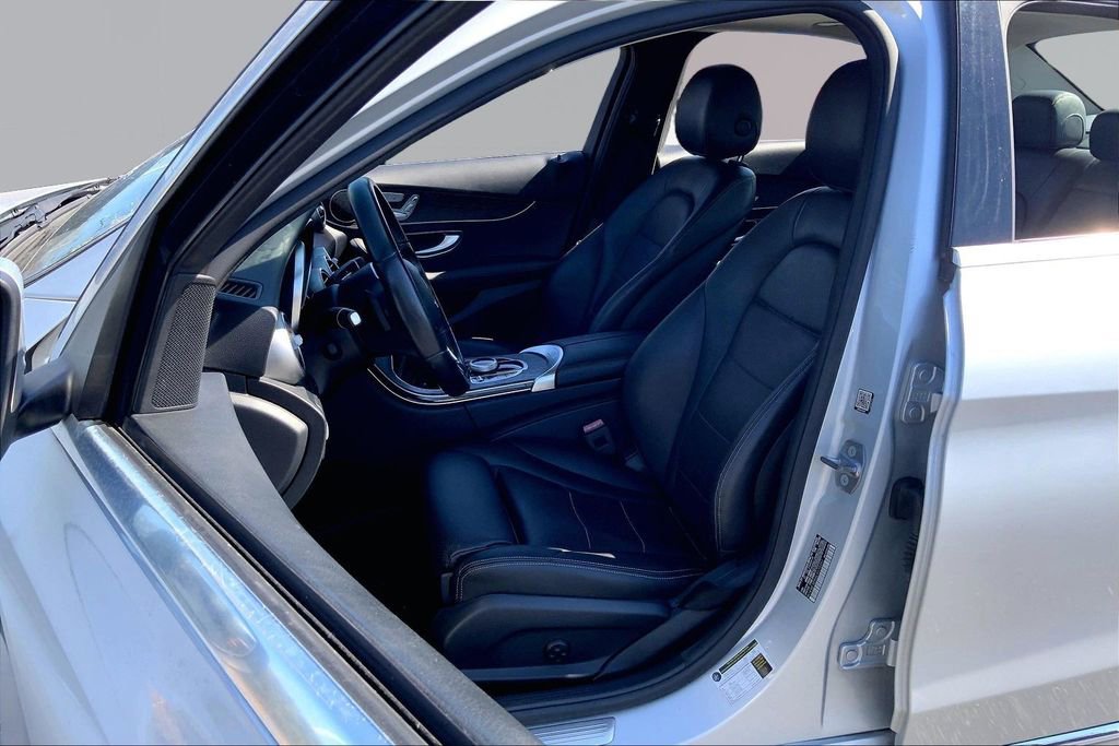 Used 2020 Mercedes-Benz C 300 Sedan image 15