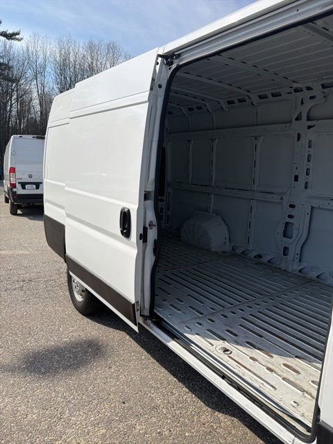 Used 2023 RAM ProMaster 3500 FWD image 5
