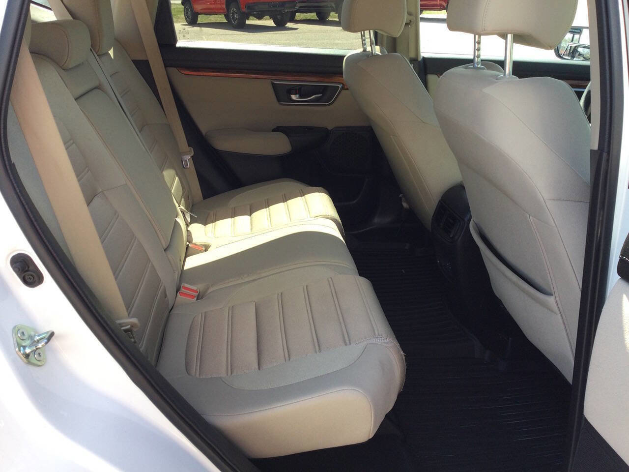 Used 2018 Honda CR-V EX image 16