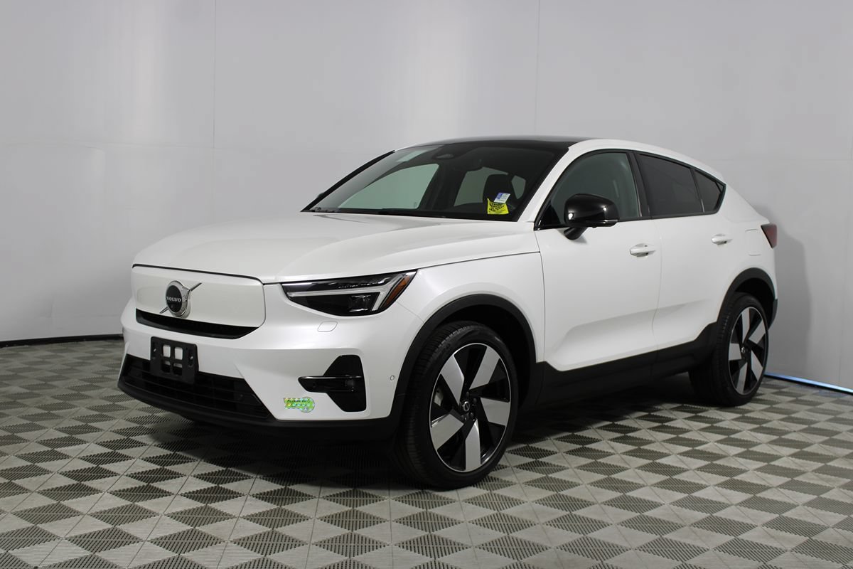 Used 2023 Volvo C40 P8 Recharge Ultimate AWD/4WD image 48