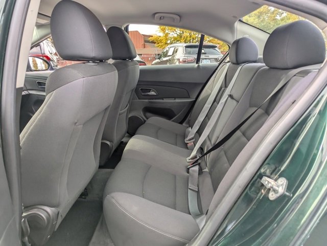 Used 2015 Chevrolet Cruze LT image 25