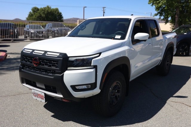 New 2026 Nissan Frontier PRO-4X w/ Pro-4x Convenience Package image 8