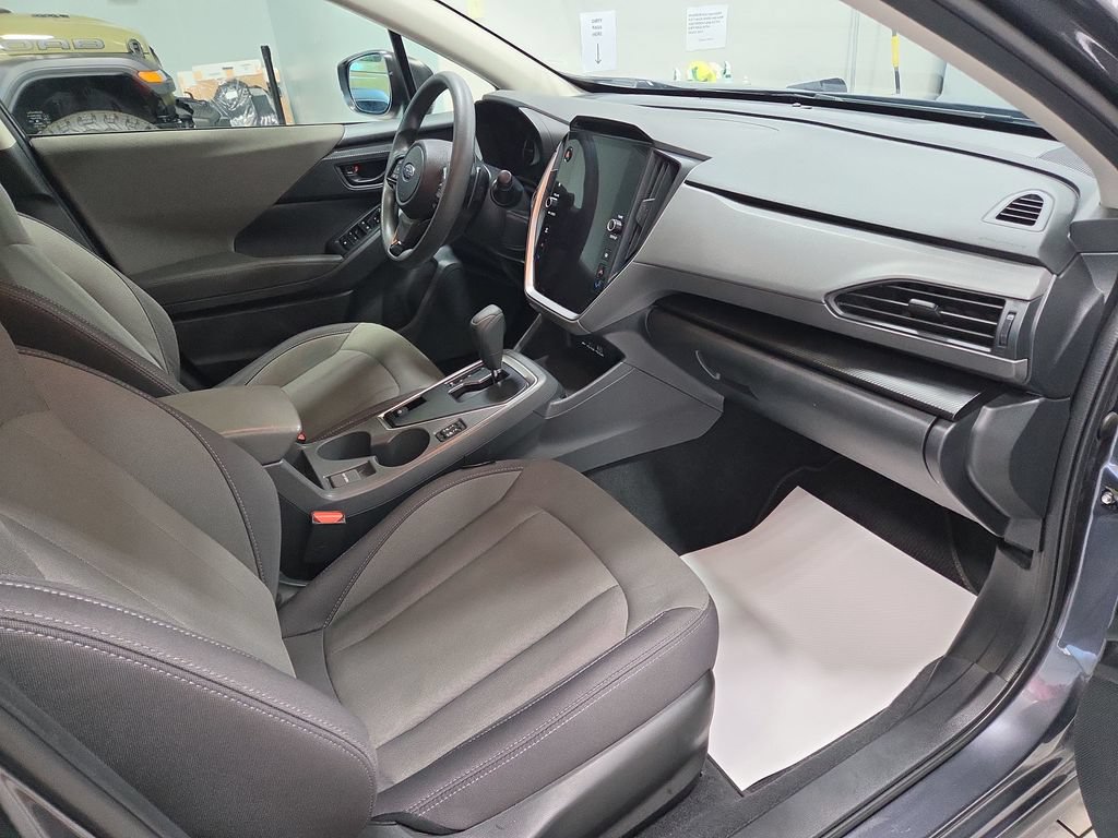 Used 2025 Subaru Crosstrek 2.5i Premium AWD/4WD image 21