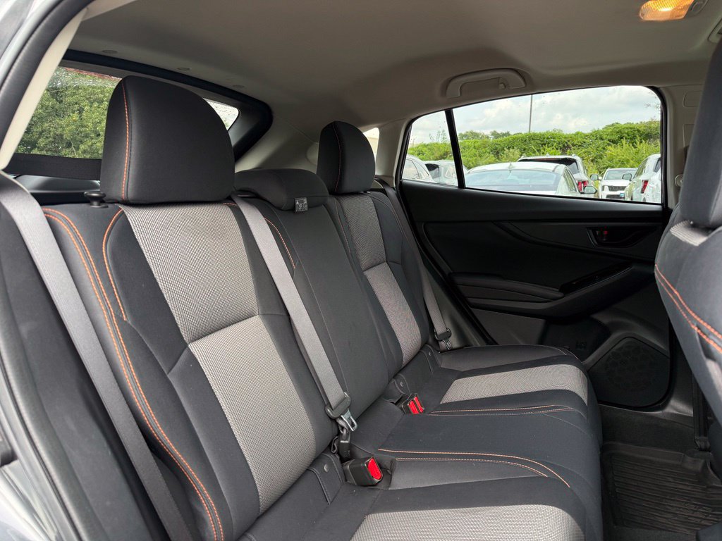 Used 2022 Subaru Crosstrek 2.0i Premium w/ Moonroof Package AWD/4WD image 19