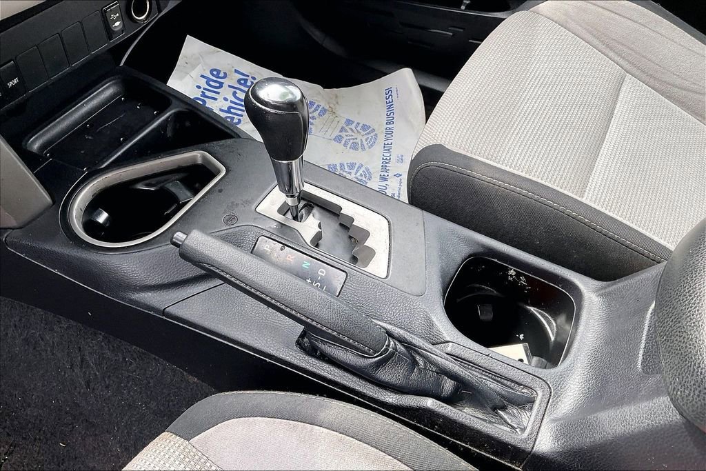 Used 2017 Toyota RAV4 XLE w/ Plus Extra Value Package AWD/4WD image 16