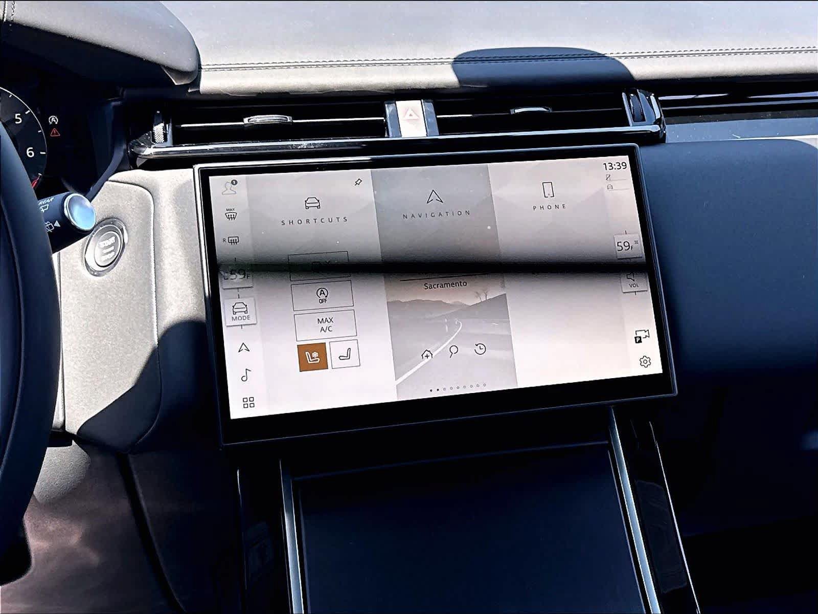New 2026 Land Rover Range Rover Velar Dynamic SE AWD/4WD image 9
