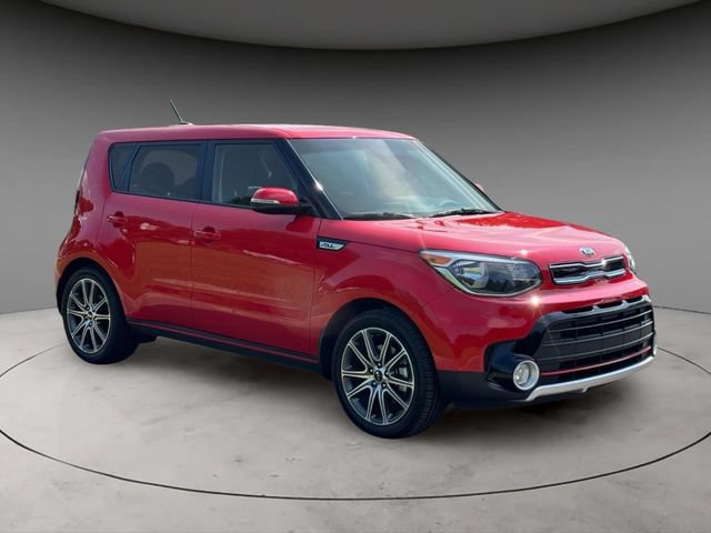 Used 2018 Kia Soul ! FWD image 3