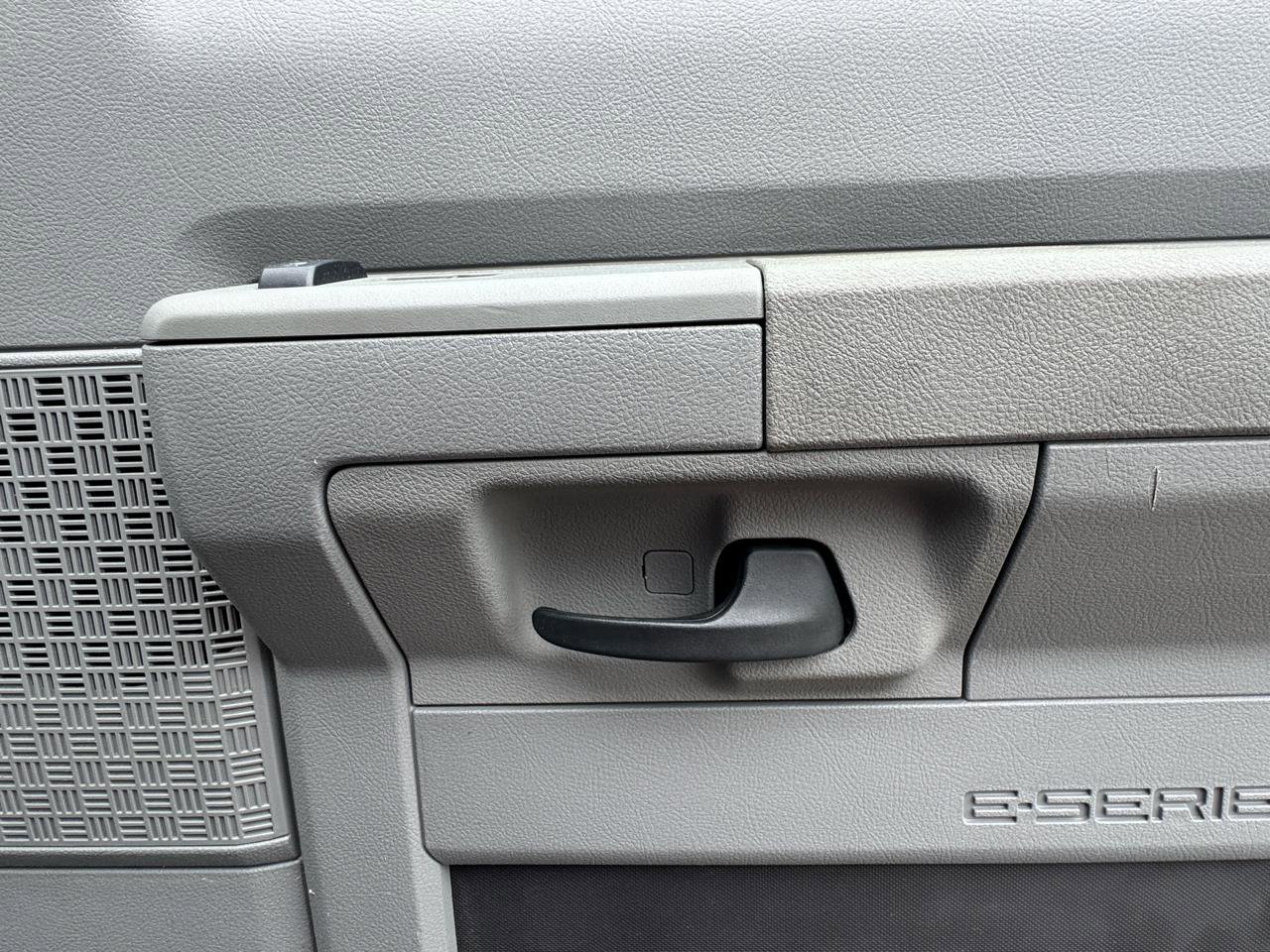 Used 2011 Ford E-250 and Econoline 250 w/ PWR Group image 36