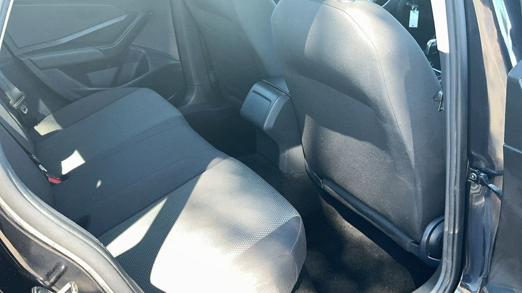 Used 2021 Volkswagen Jetta SE image 16