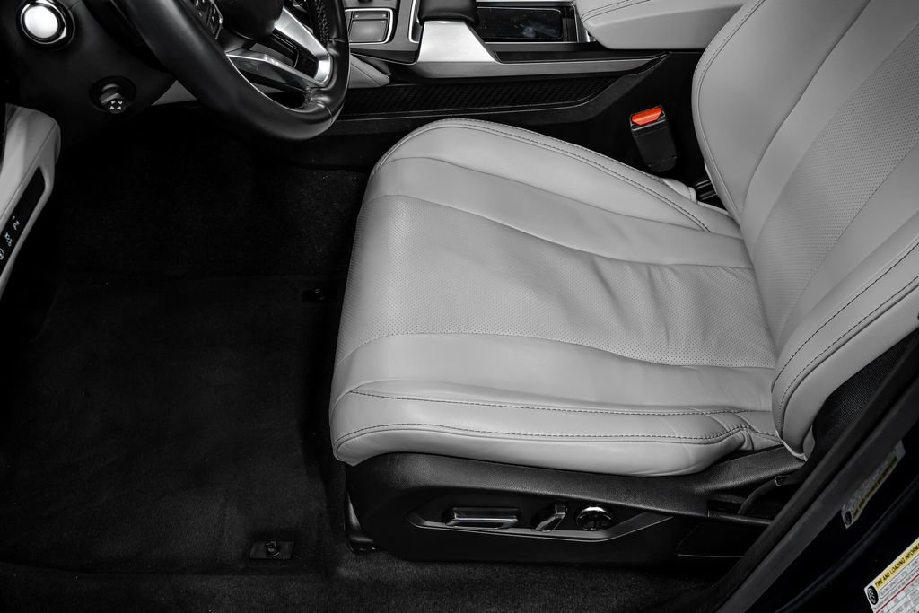 Certified 2023 Acura MDX FWD w/ Technology Package image 40