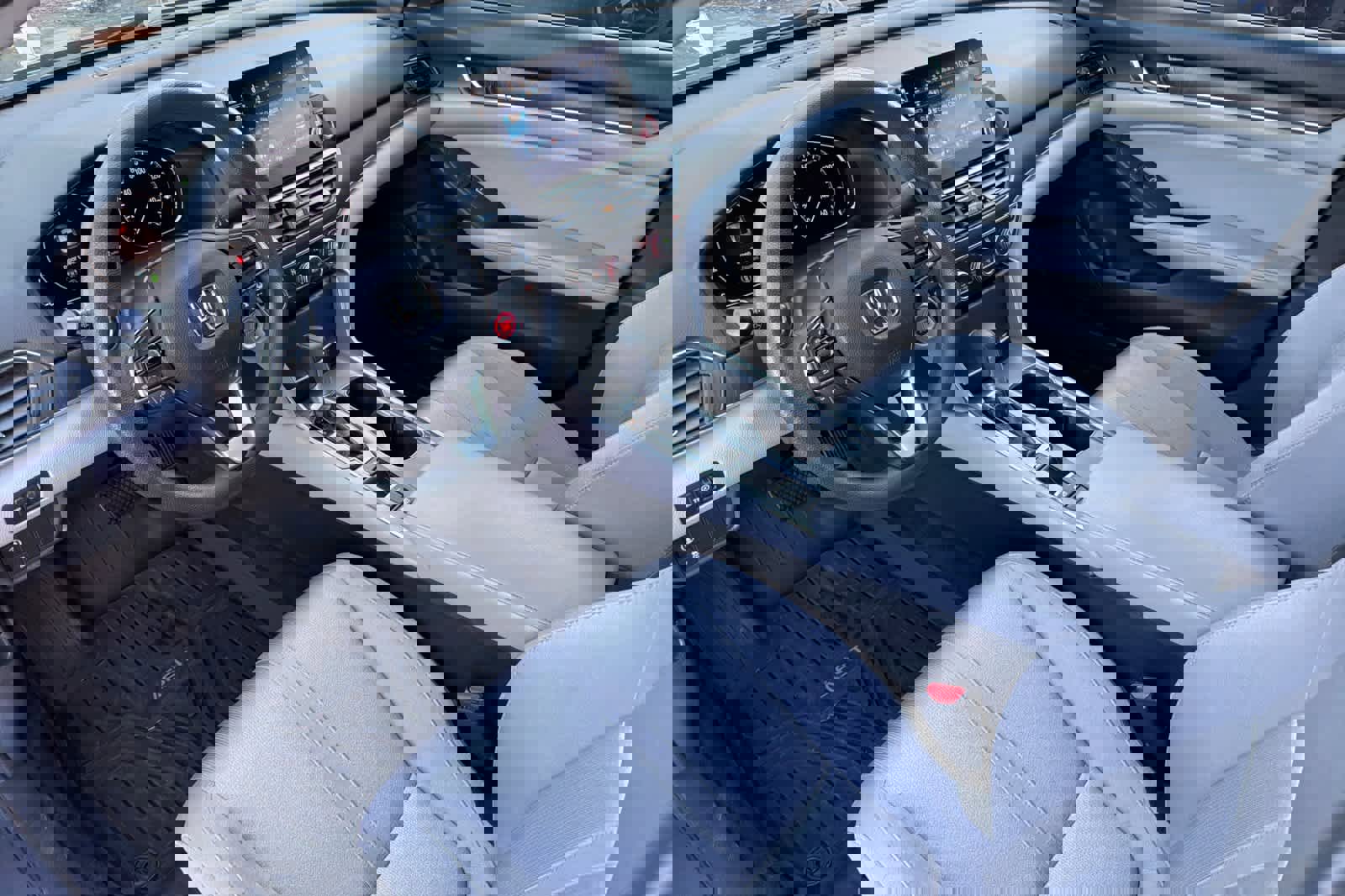 Used 2018 Honda Accord EX image 13