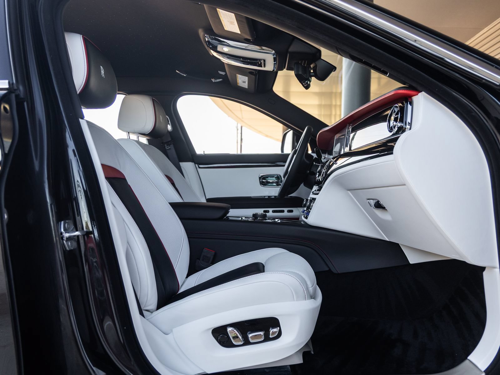 New 2027 Rolls-Royce Ghost AWD/4WD image 52