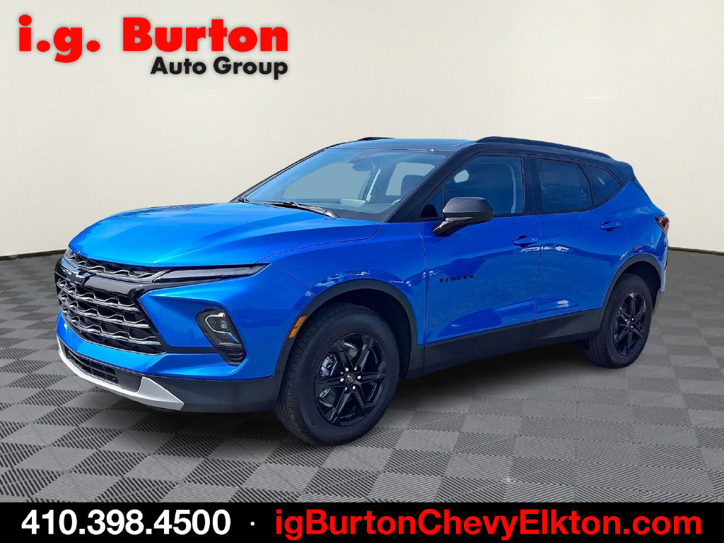New 2026 Chevrolet Blazer LT w/ Convenience Package FWD image 2