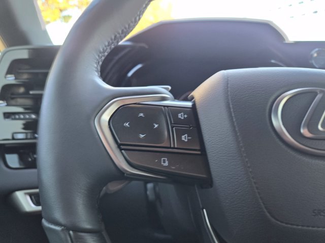 Used 2023 Lexus RX 350 w/ Cold Area Package AWD/4WD image 24
