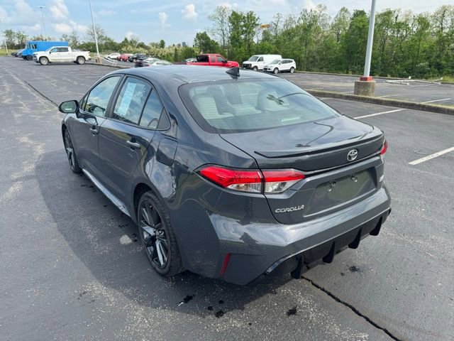 Used 2023 Toyota Corolla SE FWD image 5