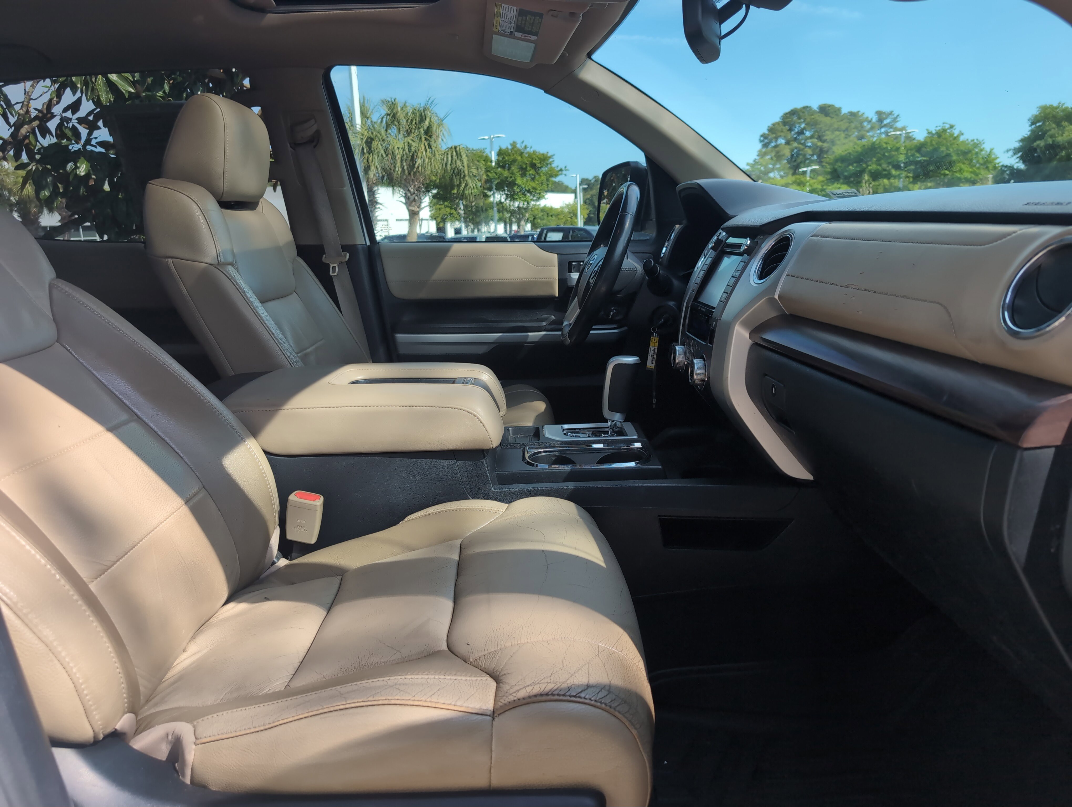 Used 2019 Toyota Tundra Limited w/ TRD Off Road Package AWD/4WD image 33