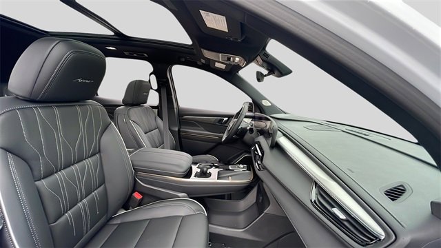 New 2026 Buick Enclave Avenir w/ Super Cruise Package image 22