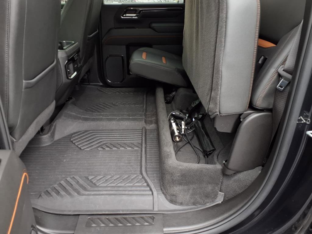 Used 2024 GMC Sierra 2500 AT4 w/ AT4 Premium Plus Package image 26