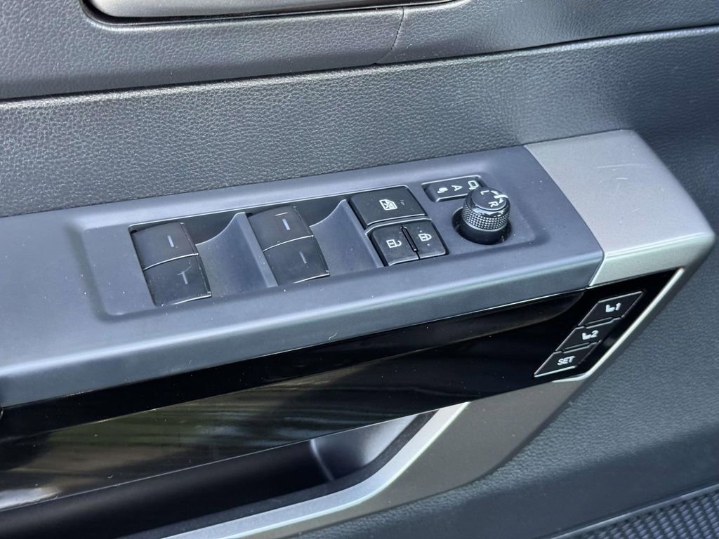 Used 2022 Toyota Tundra Limited w/ Power Package image 18