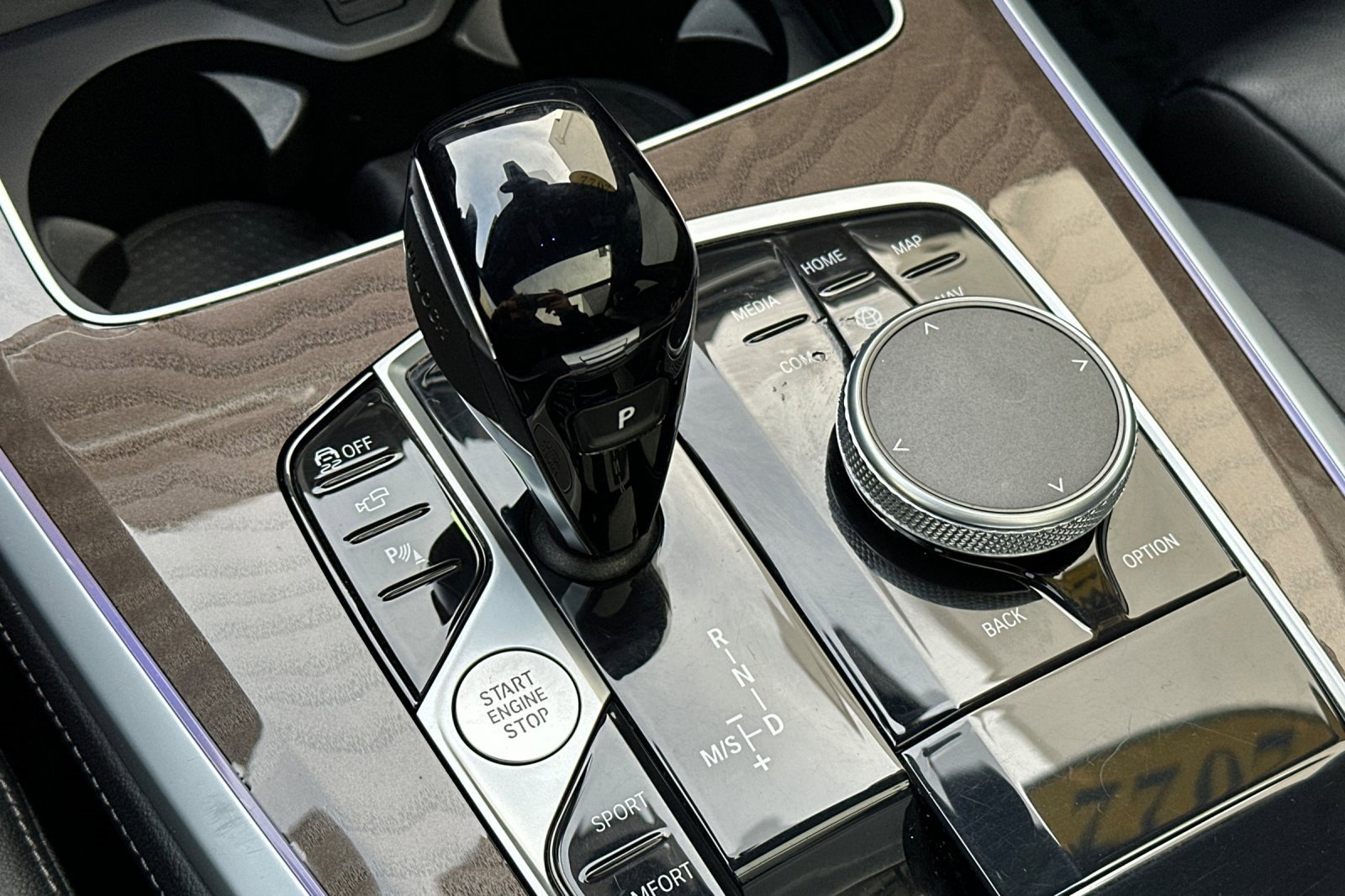 Used 2022 BMW X5 xDrive40i w/ Climate Comfort Package image 24