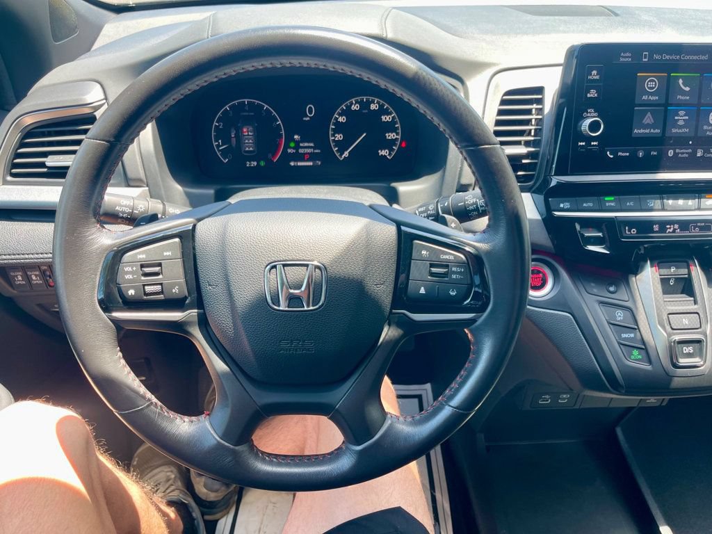 Used 2025 Honda Odyssey Sport-L image 14