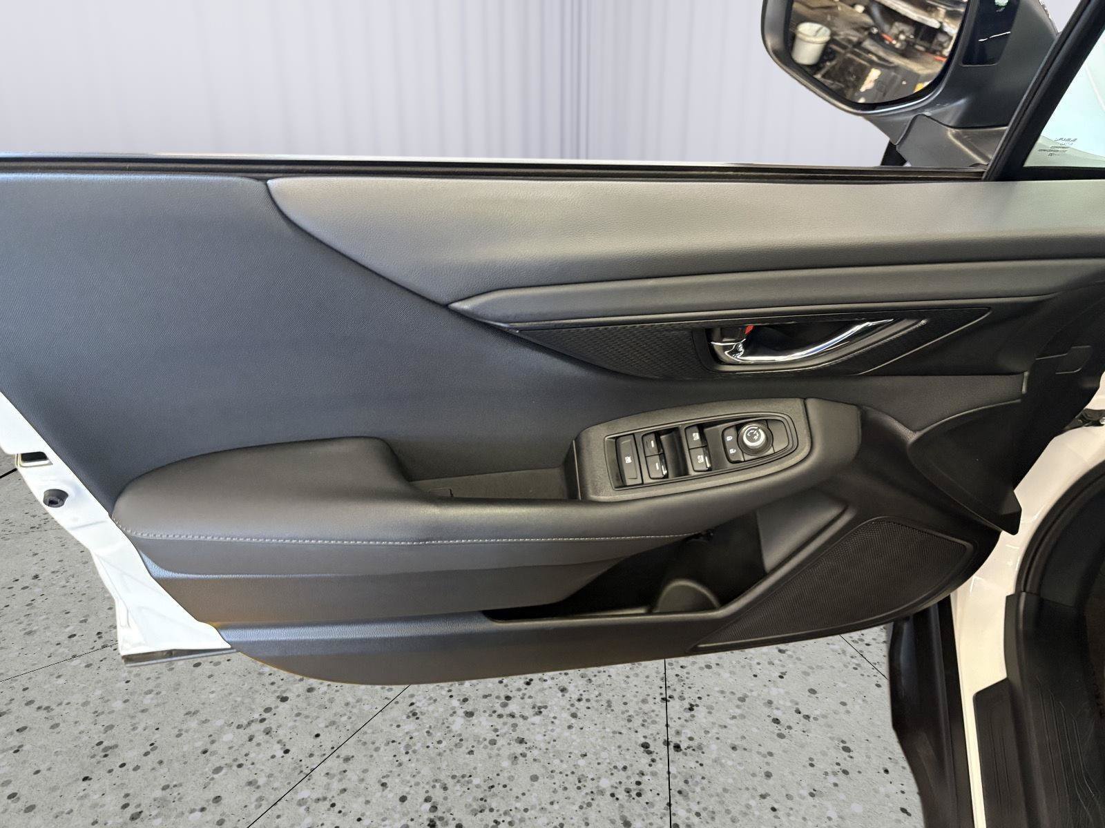 Used 2024 Subaru Outback Premium AWD/4WD image 24