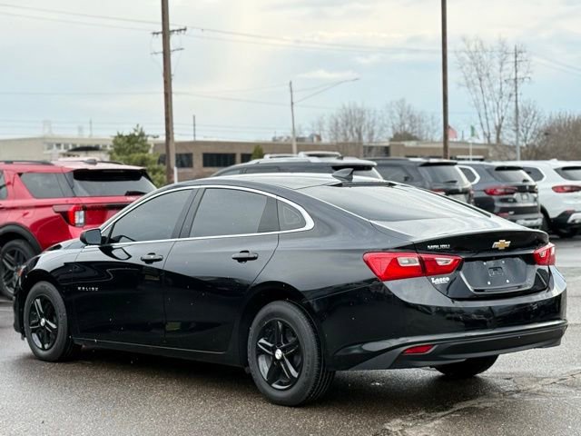 Used 2025 Chevrolet Malibu LS image 37