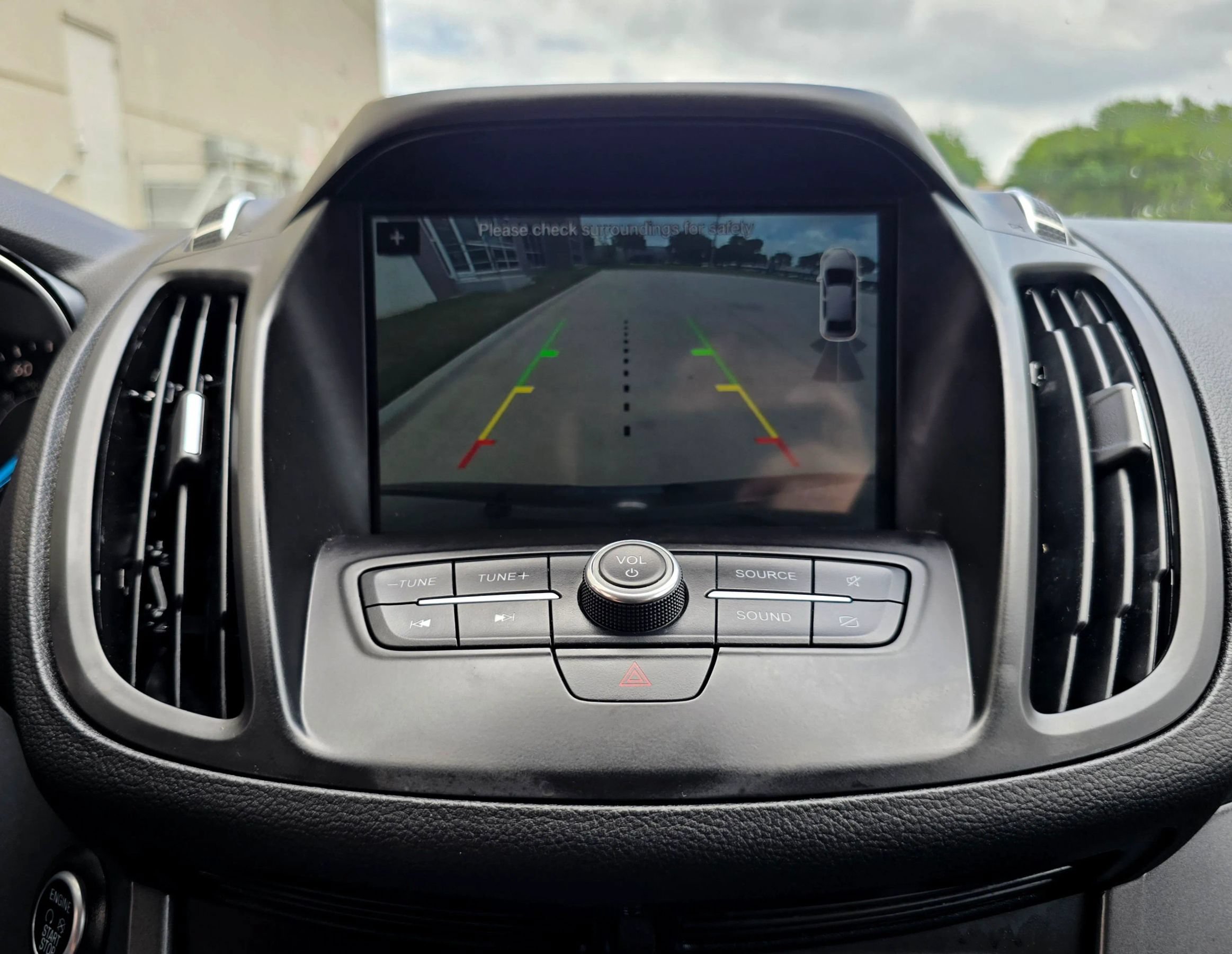 Used 2019 Ford Escape SEL FWD image 31