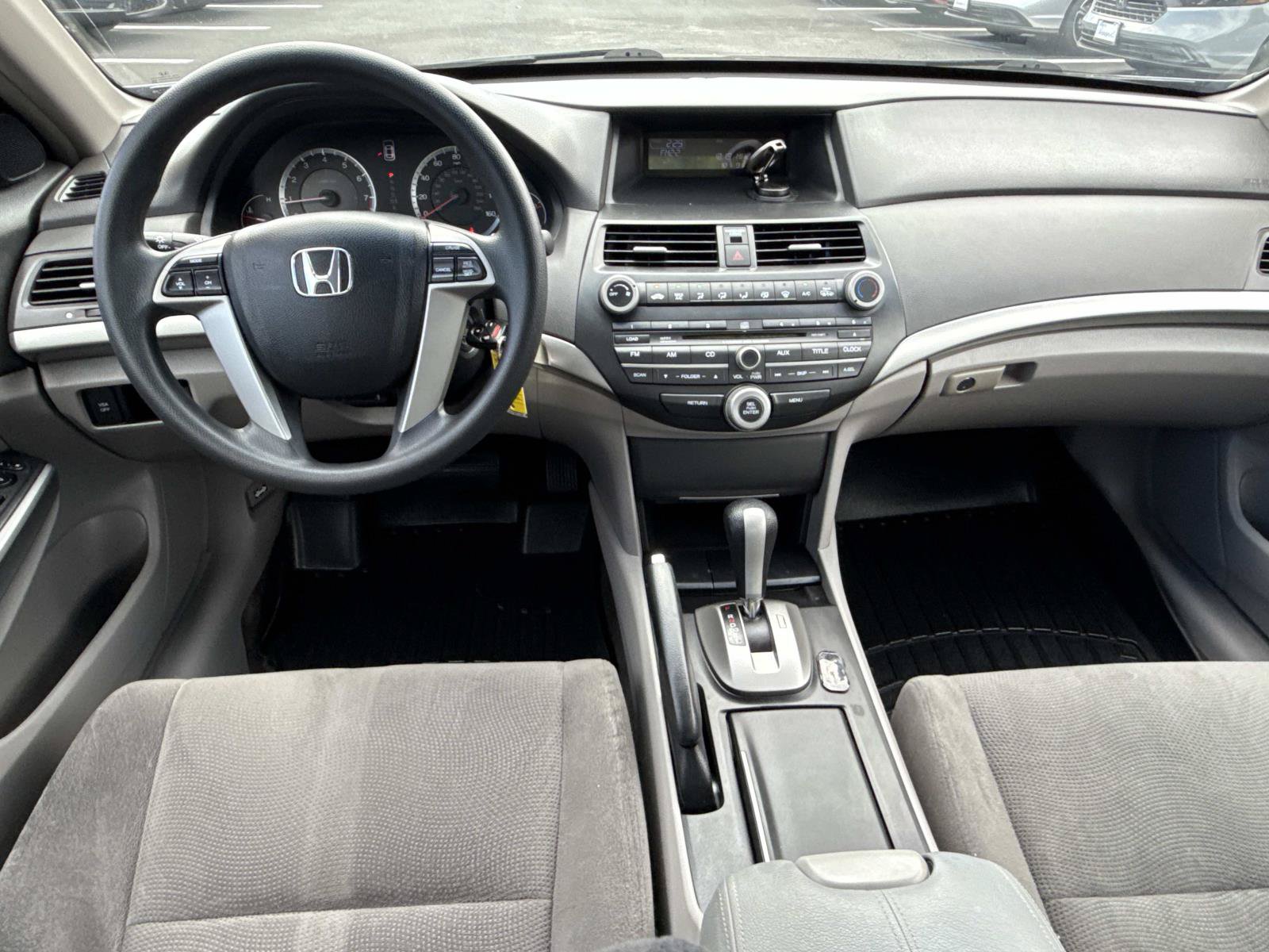 Used 2009 Honda Accord EX image 2