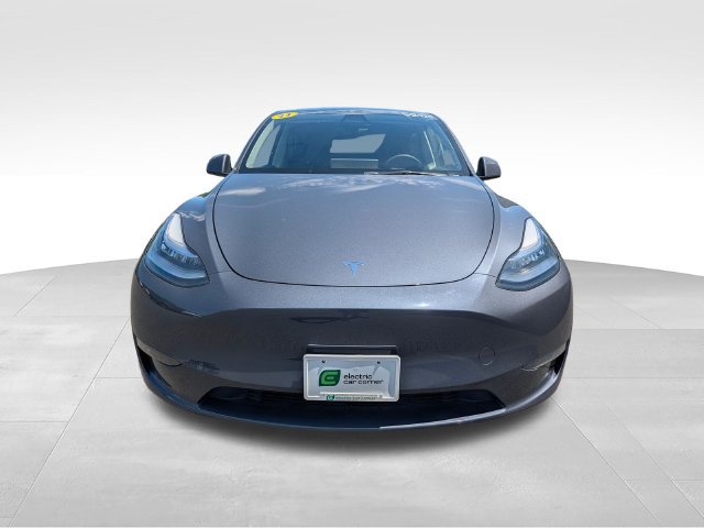 Used 2023 Tesla Model Y Long Range AWD/4WD image 2