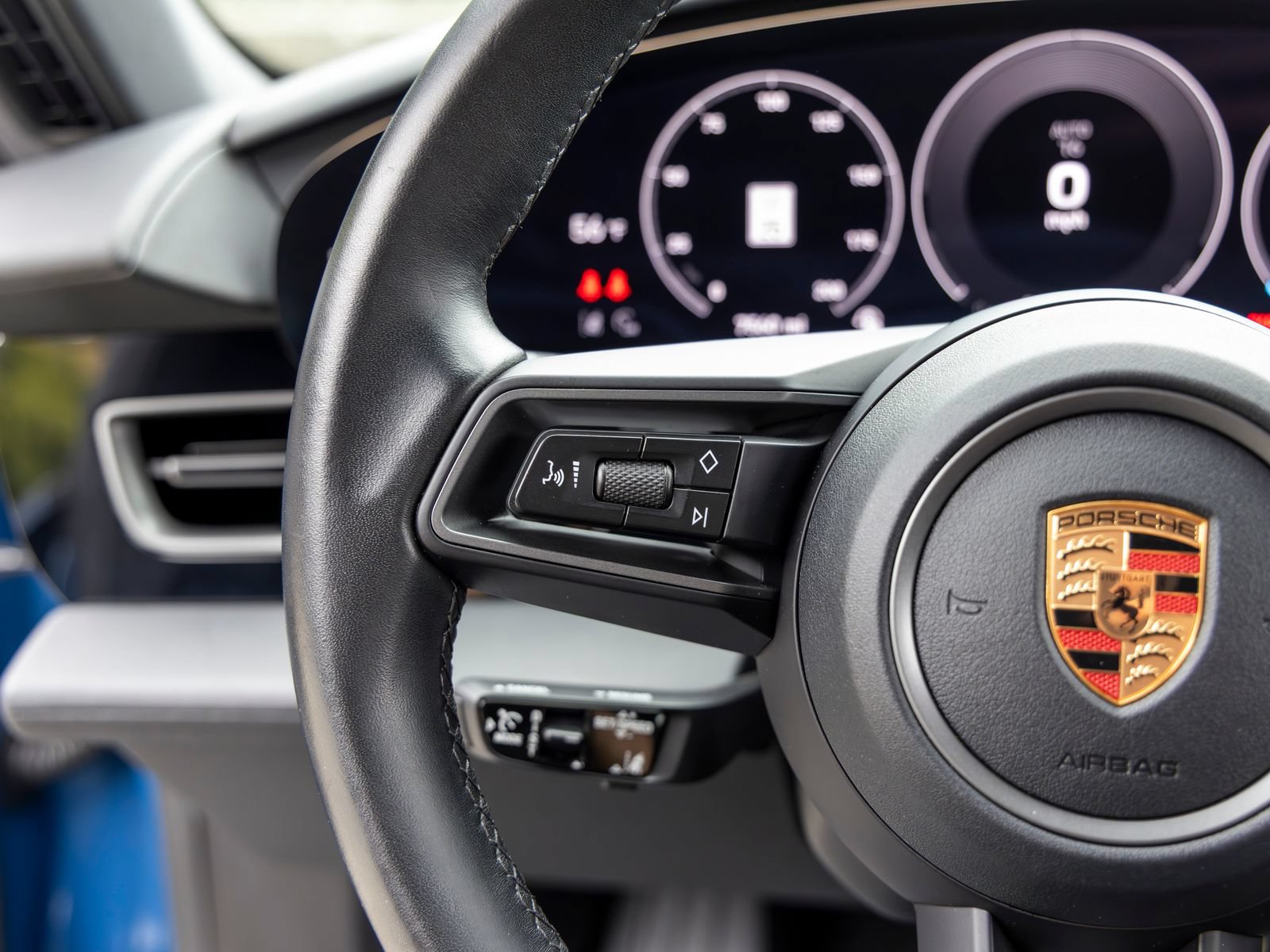 Certified 2025 Porsche Taycan RWD image 36
