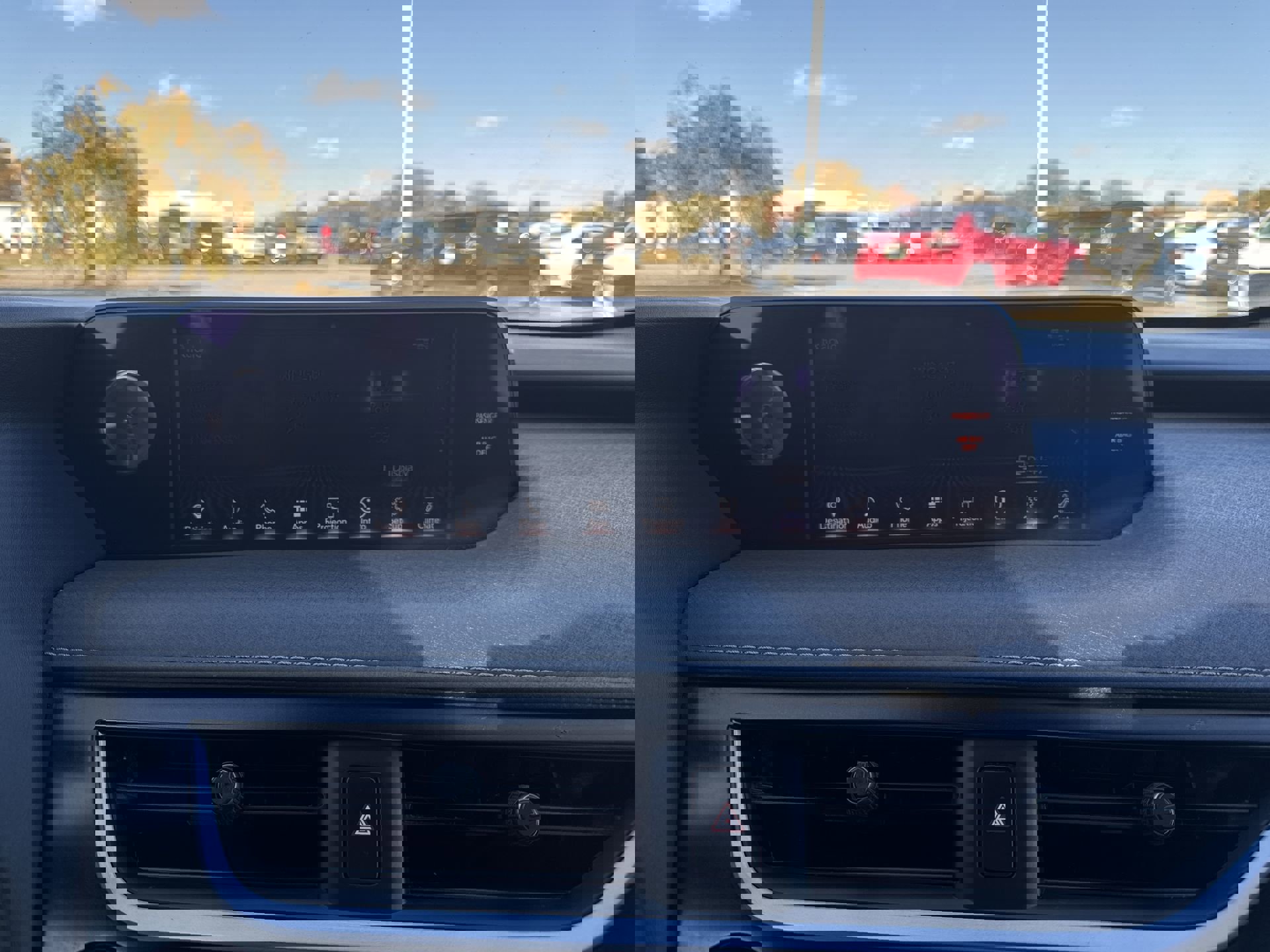 Used 2019 Lexus UX 250h image 14