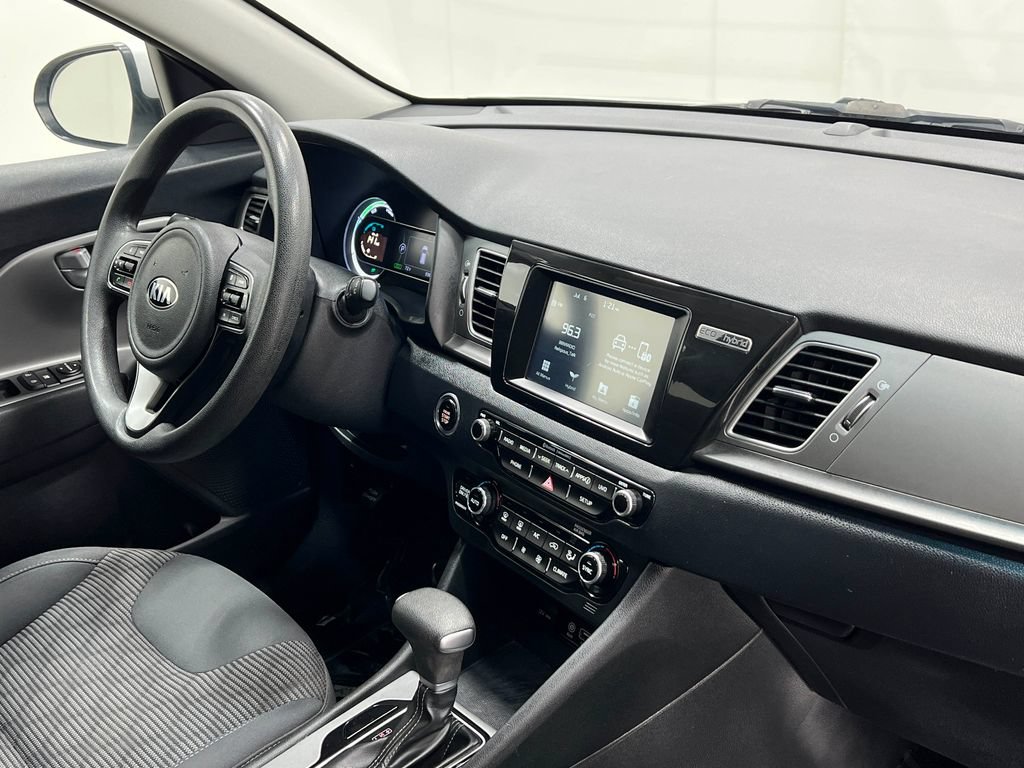 Used 2019 Kia Niro LX FWD image 19