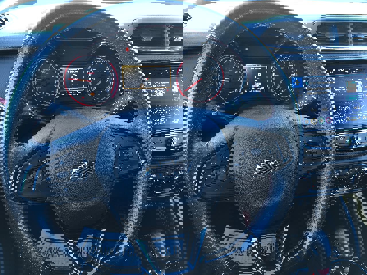 Used 2021 Chevrolet TrailBlazer RS w/ Sun and Liftgate Package image 16