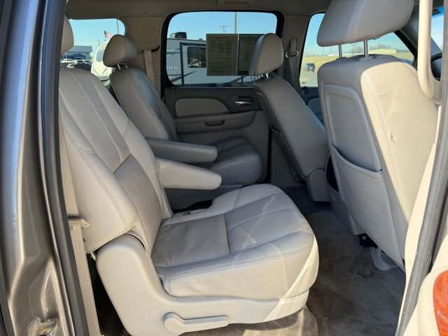 Used 2008 Chevrolet Suburban LTZ w/ LTZ Preferred Equipment Group image 12