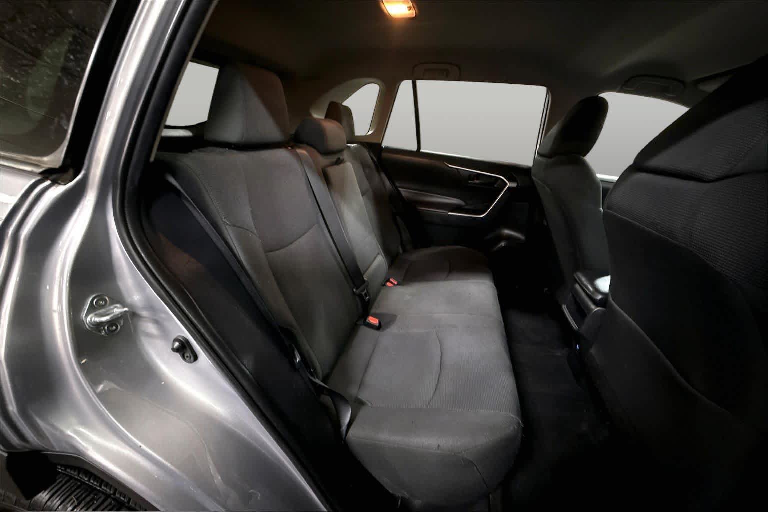 Certified 2021 Toyota RAV4 LE FWD image 19