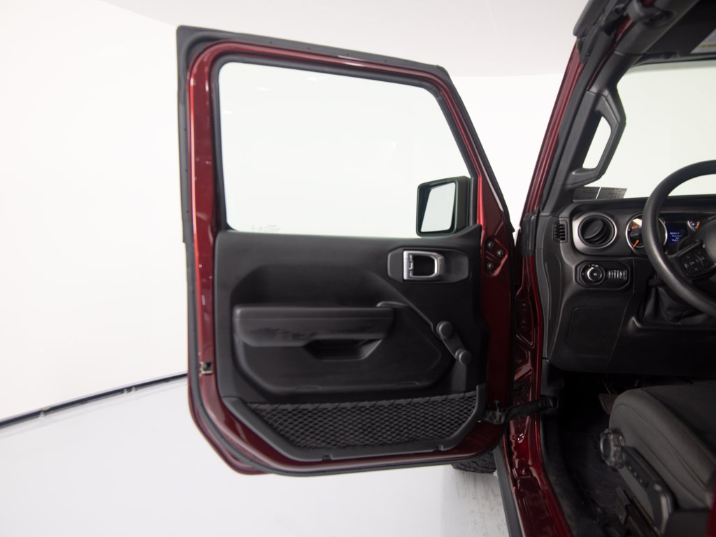 Used 2021 Jeep Wrangler Sport AWD/4WD image 10