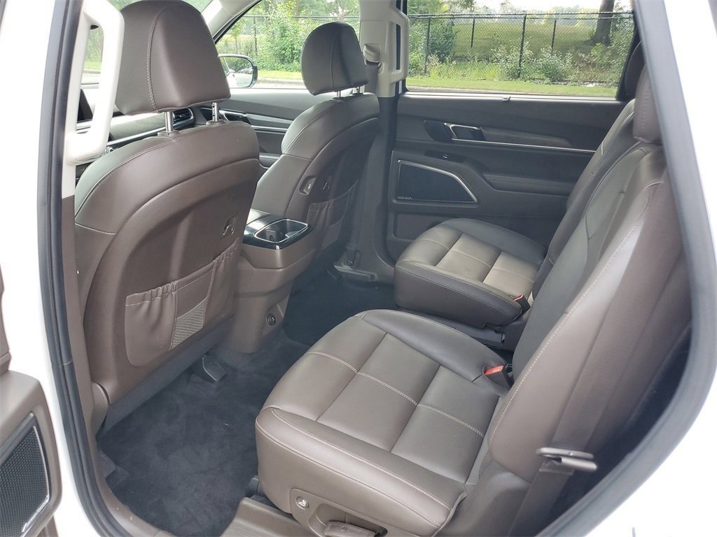 Used 2022 Kia Telluride SX w/ Towing Package image 21
