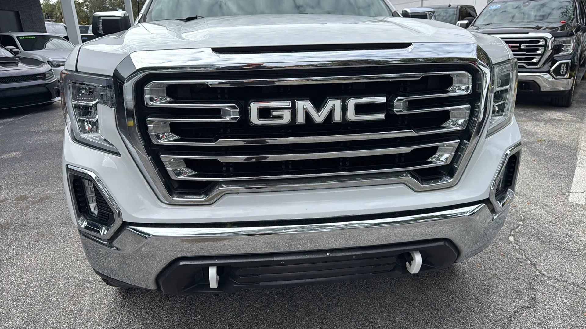Used 2019 GMC Sierra 1500 SLT w/ SLT Premium Package AWD/4WD image 34
