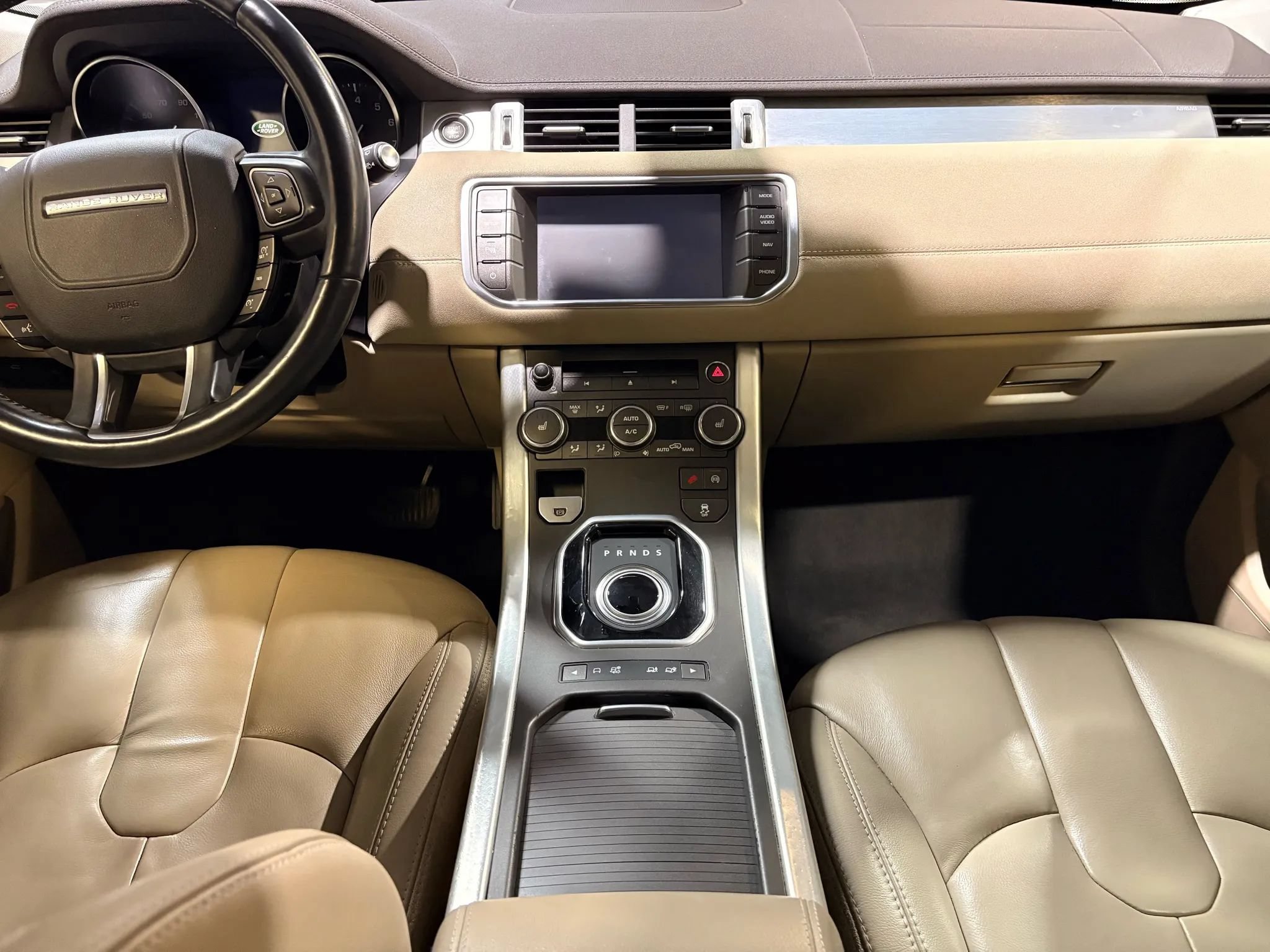 Used 2014 Land Rover Range Rover Evoque Pure Plus AWD/4WD image 14