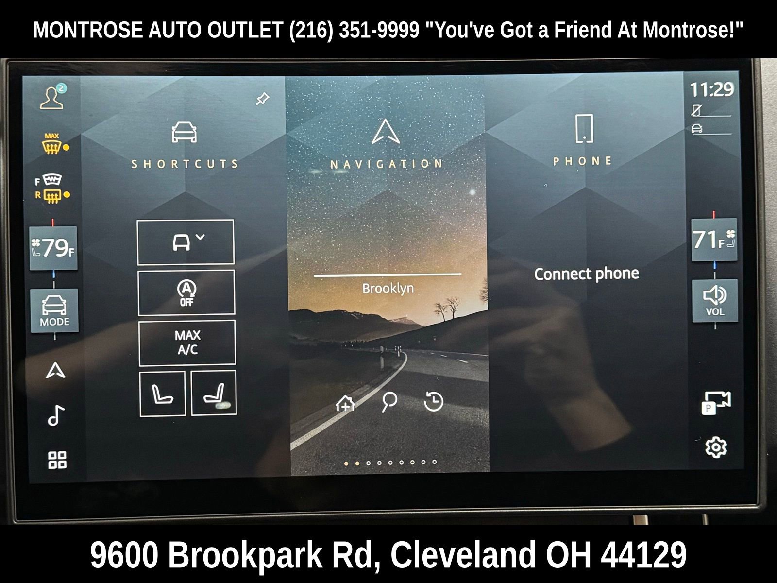 New 2026 Land Rover Range Rover Velar Dynamic SE image 22