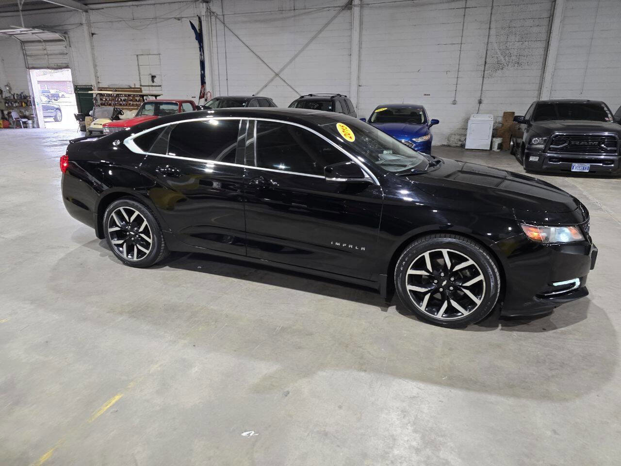 Used 2015 Chevrolet Impala LT image 16