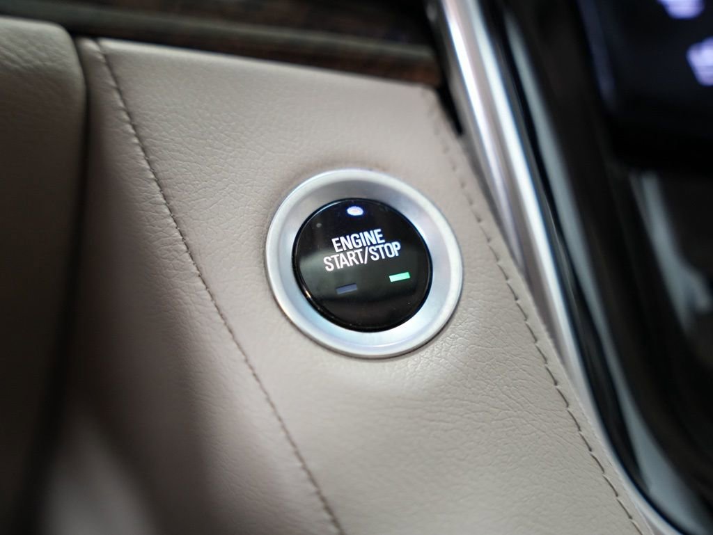 Used 2018 Cadillac Escalade Premium Luxury image 28