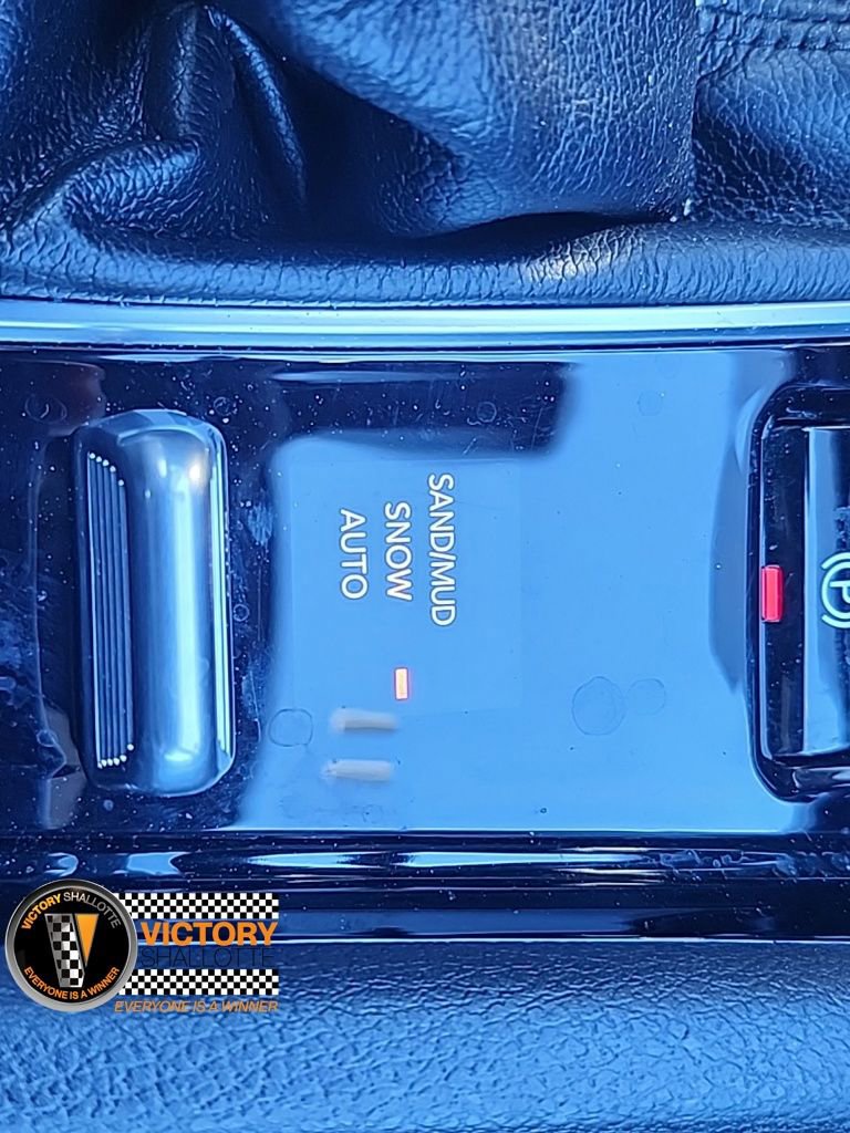 Used 2023 Jeep Compass Limited image 8