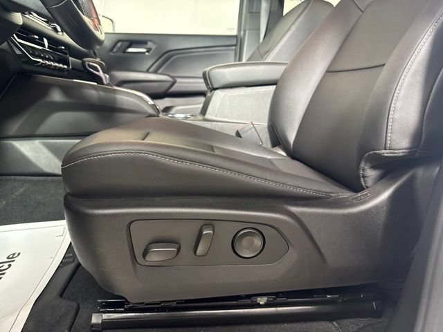 Used 2023 GMC Canyon Elevation w/ Elevation Premium Package RWD image 14
