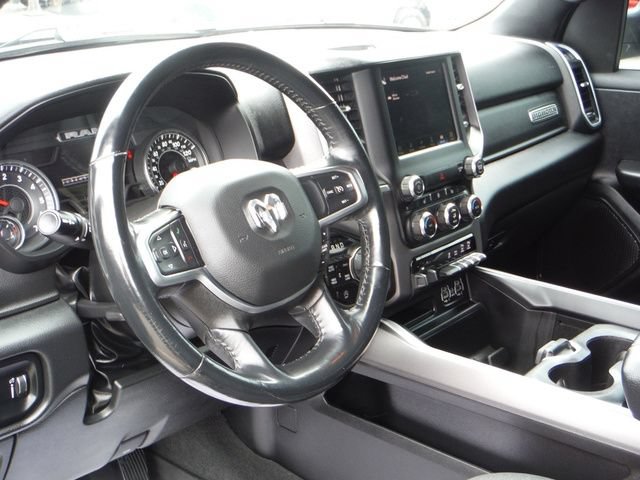 Used 2022 RAM 1500 Big Horn AWD/4WD image 3