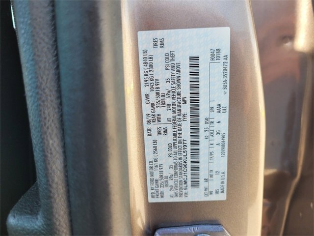 Used 2019 Lincoln MKC Premiere image 21