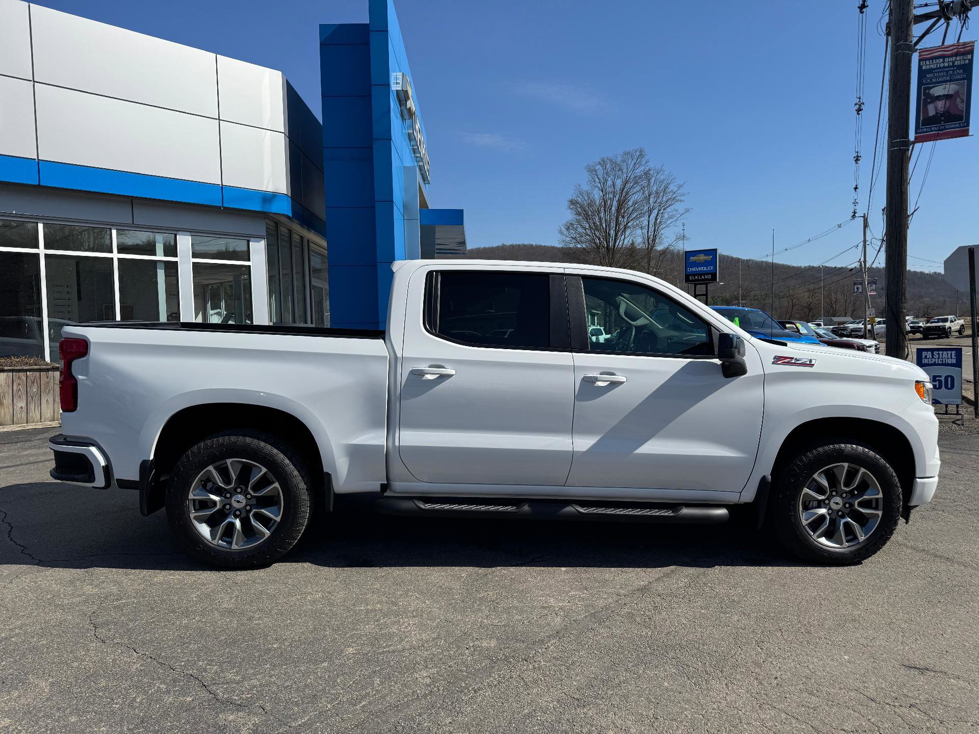 New 2026 Chevrolet Silverado 1500 RST AWD/4WD image 7